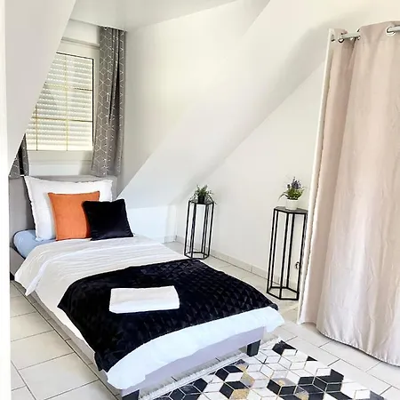Maison De Vacances Avec Terrasse Proche De Rouen